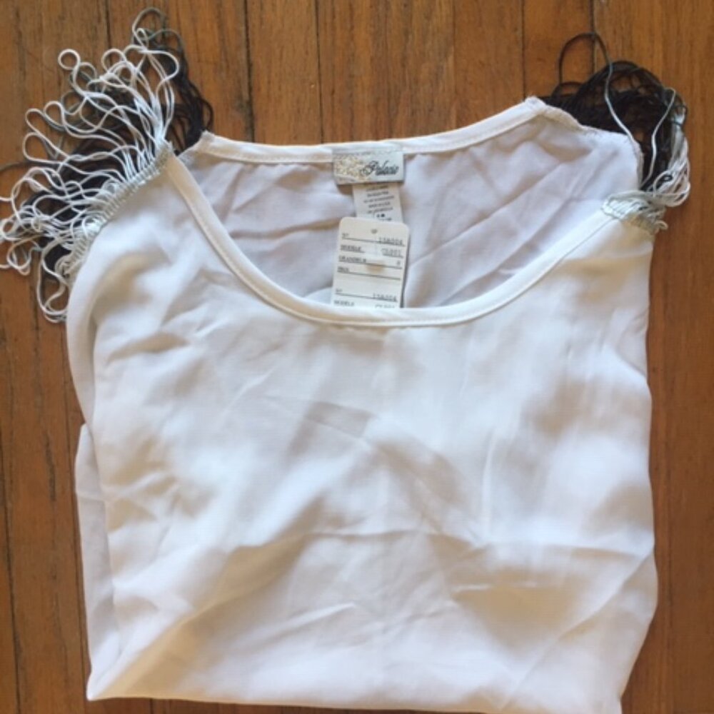 Fringed top - Picture 2 of 3